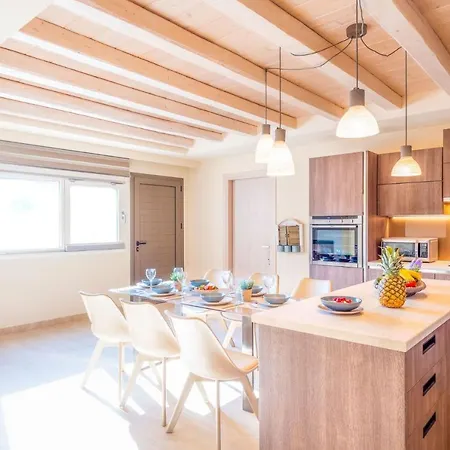 Luxury Matzourana By Posarellivillas Villa Gardelades