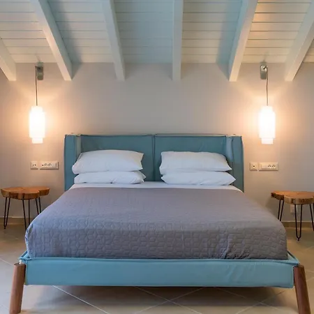 Luxury Matzourana By Posarellivillas Villa *
