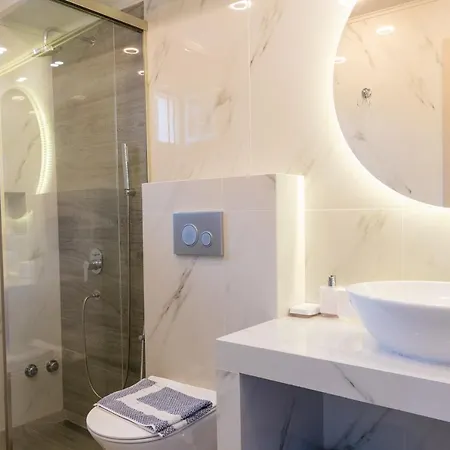Villa Luxury Matzourana By Posarellivillas Gardelades